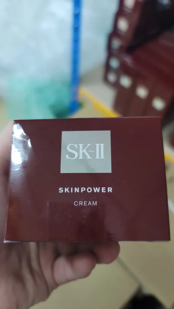 【CLEARANCE  box defect】SK-II Skinpower Cream 80g (Exp Date 2026-01) - Image 3